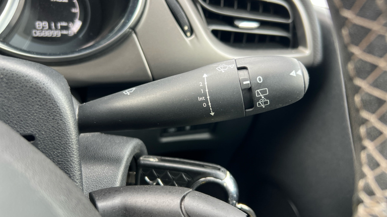 DS 3 1.2 PureTech 82 Chic 3dr Petrol Hatchback